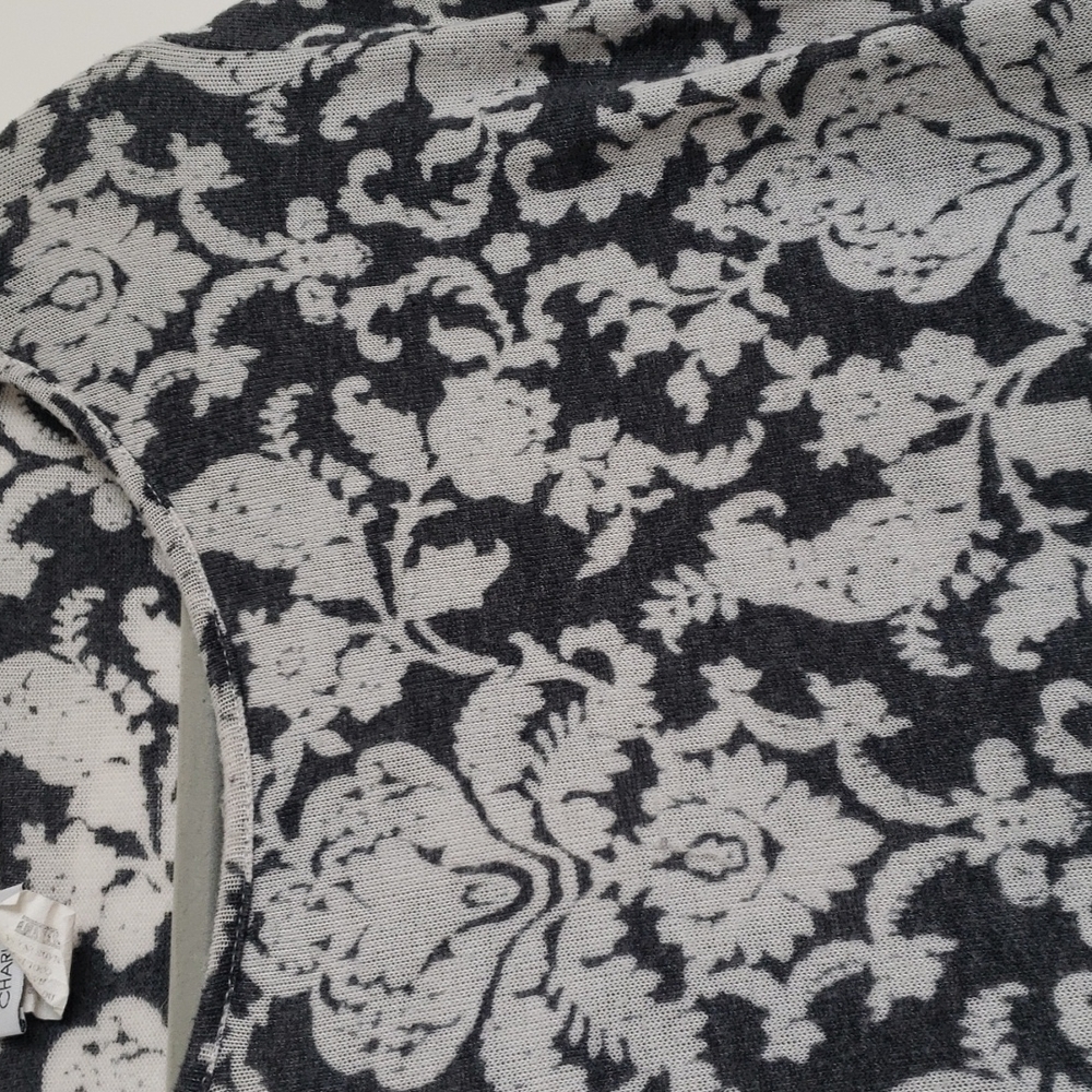 Gorgeous stretchy and soft sweater, size S - Picture 3 of 5